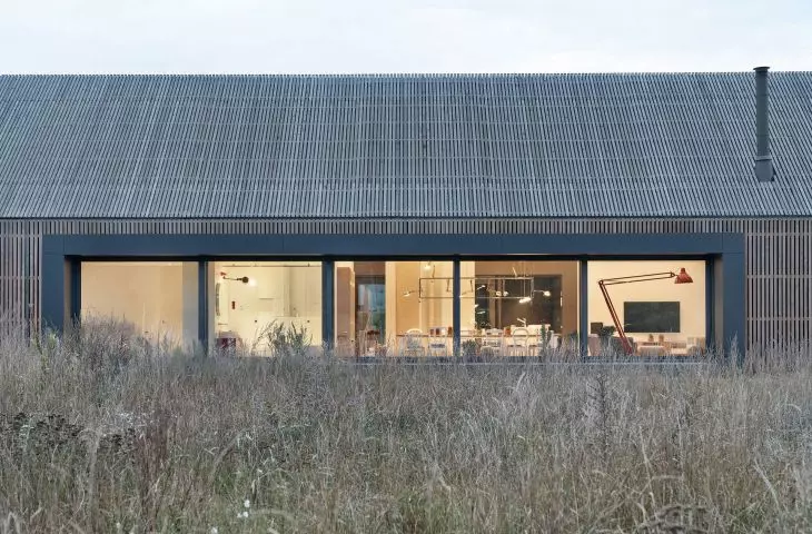 Modern barn