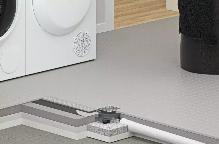 DallDrain zamontowany z pomocą montażową