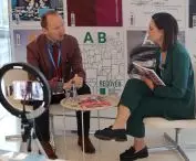 prof. Maciej Nowak z Zachodniopomorskiego Uniwersytetu Technologicznego w Szczecinie w studio nagrań A&B