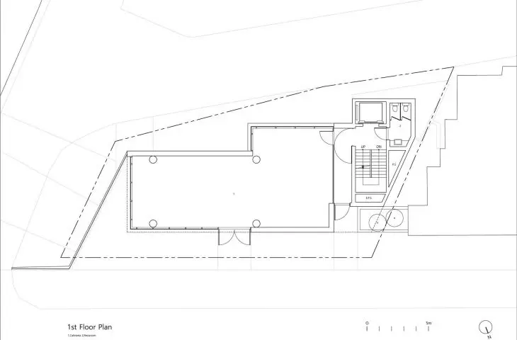 Budynek Urban Lining w dzielnicy Gangdong — rzut pierwszego piętra