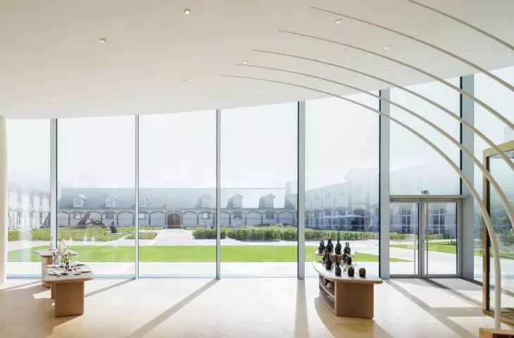 Nicolas Ruinart Pavilion in Reims, Champagne - interior view 