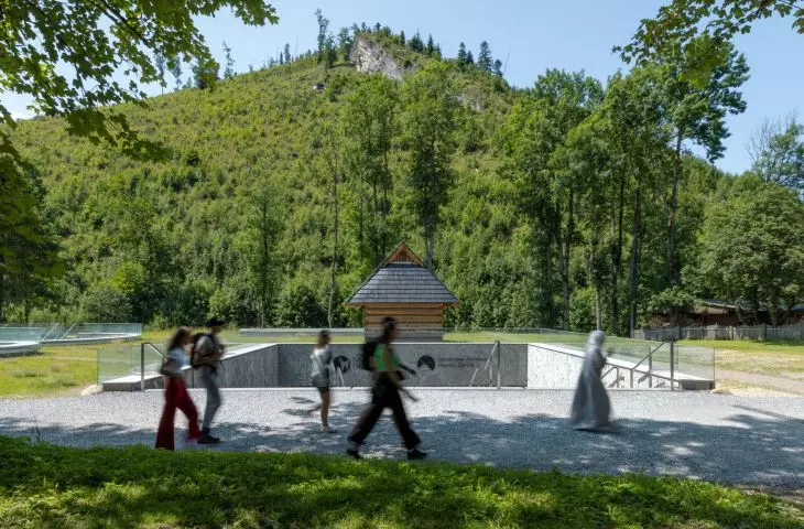 Tatra Planet Earth Archive