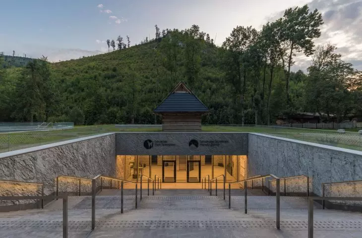 Tatra Planet Earth Archive