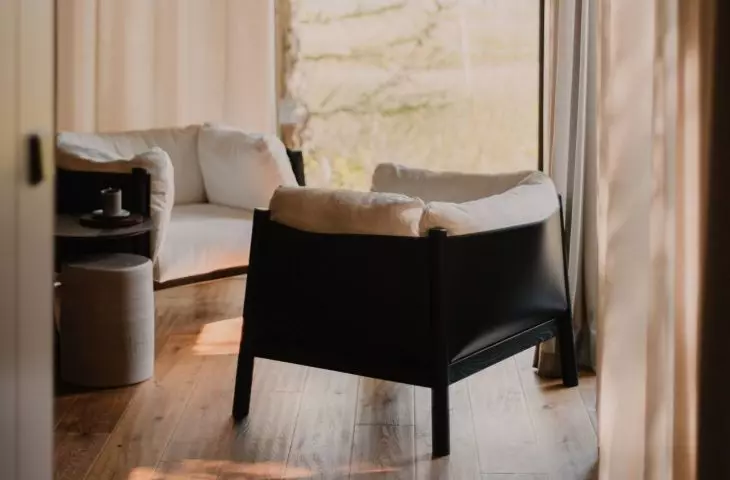 The arrangement uses natural colors and materials