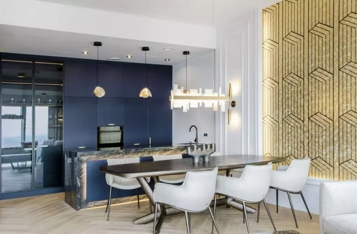 Navy blue and gold is the perfect combination for the interior for people under the sign of the lion