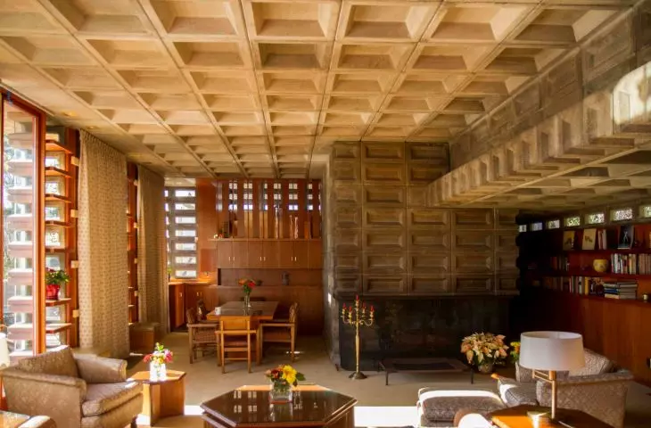 interior of Tonkens House (1954)