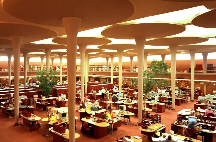 reading room at the headquarters of Johnson Wax in Racine (1939)
