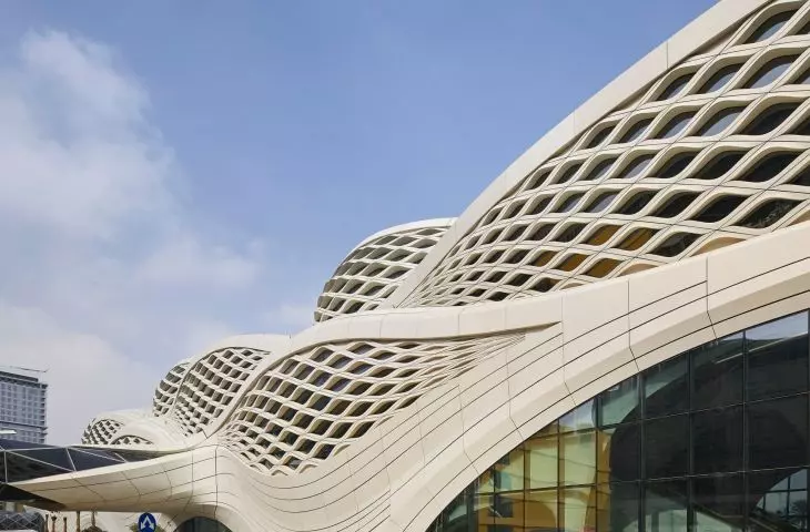 King Abdullah Financial District (KAFD) metro station in Riyadh - the wavy structure of the façade resembles a braid composed of rhythmic 