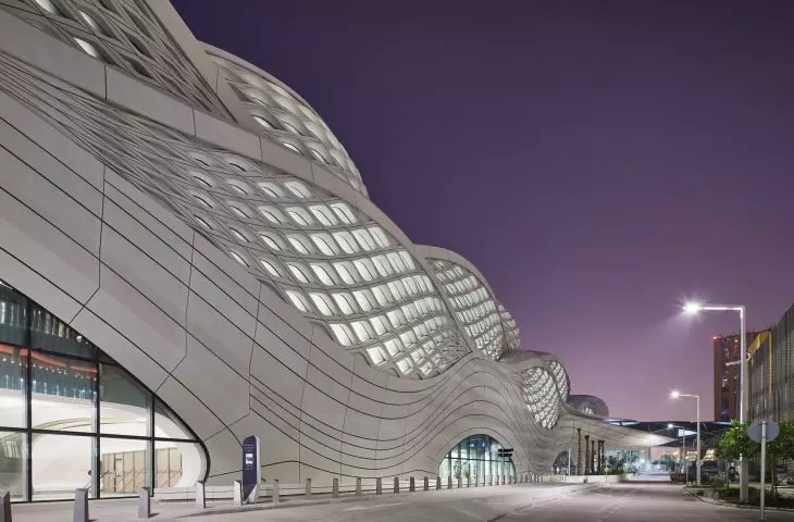 King Abdullah Financial District (KAFD) metro station in Riyadh - view of the facility at night
