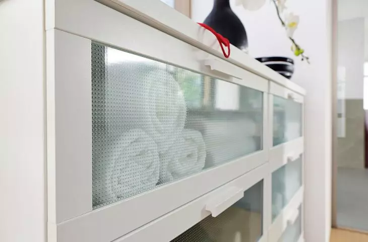 Ornamental glass as part of furniture, MASTER-CARRE® design