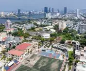 Art Exhibition Center in Son Tra, Vietnam - a bird's eye view of the center and the city 