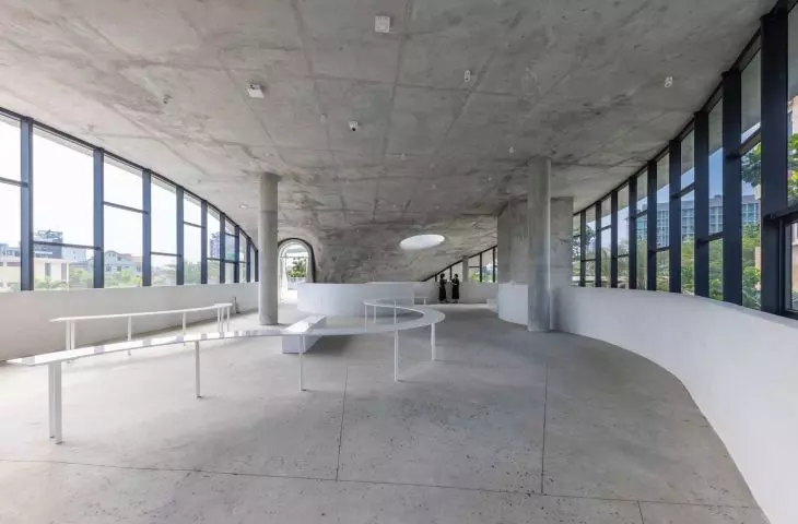Art Exhibition Center in Son Tra, Vietnam - exhibition space 