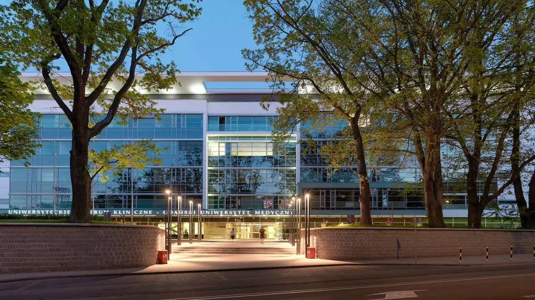 Centrum Medycyny Inwazyjnej, proj.: Arch-Deco