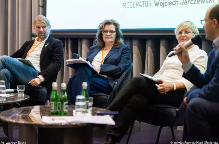 o kurczących się metropoliach rozmawiali (od lewej): Łukasz Pancewicz, Danuta Kamińska, Iwona Jażdżewska, Wojciech Jarczewski