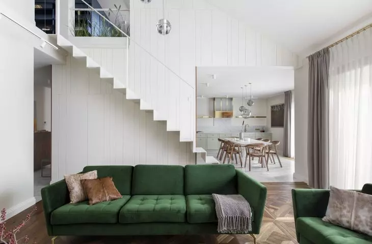 Apartment, Gdansk. 180 square meters created for lovers of luxury. Sensocryl ELF 267 interior dispersion in a warm white color blends perfectly with high-quality furnishings and warm wood tones.