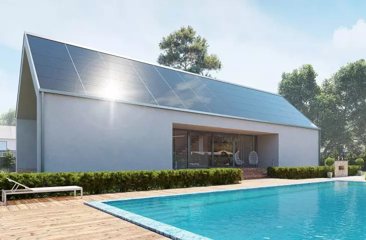 Zaawansowany technicznie dach solarny
