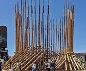 instalacja „Koyaüwe” na 17. Biennale Architektury w Wenecji, proj.: Alejandro Aravena (ELEMENTAL), 2021