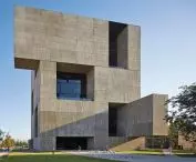 Centro de Innovación UC Anacleto Angelini, Santiago, Chile, proj.: Alejandro Aravena (ELEMENTAL), 2014