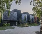 LF14 Castle rock Nowy Strzeszyn, Poznan, designed by Insomia Pracownia Architektoniczna, photo: Tomasz Hejna LAGOMphoto