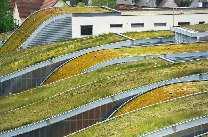 Marcel Sembat High School in Sotteville-lès-Rouen, Normandy - view of the roof of the facility 