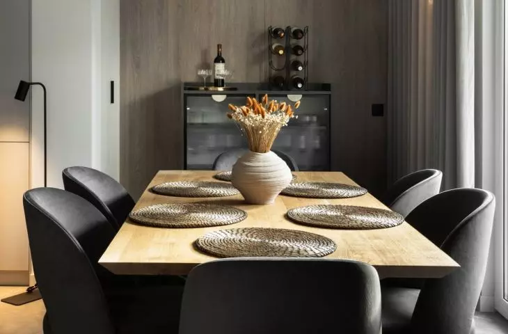 The interior combines modern design with comfort
