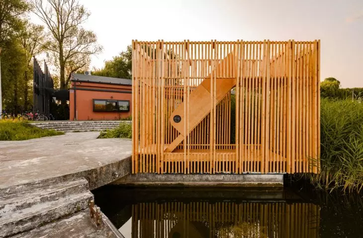 Honorable mention in the Common Space category 