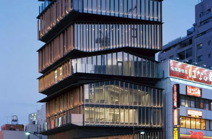 A cultural and tourist center in the Asakusa district of Tokyo