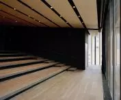 Centrum kulturalno-turystyczne w dzielnicy Asakusa w Tokio – wnętrze na szóstym pietrze 