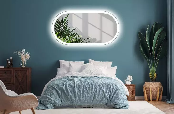 Elipson mirror