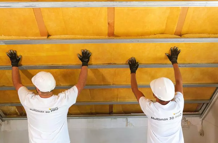 Installation of ISOVER MULTIMAX 30 PRO wool