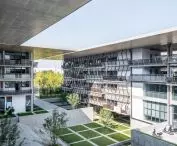 International Exchange Center of Wenzhou Medical University - water elements between dormitory buildings 