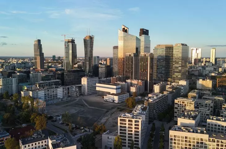 Działka, na której stanie kompleks Noho One