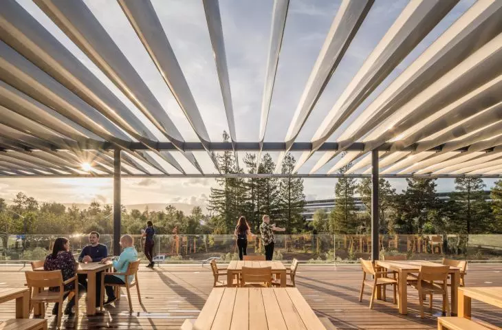 Apple Park w Cupertino w Kalifornii – centrum dla zwiedzających