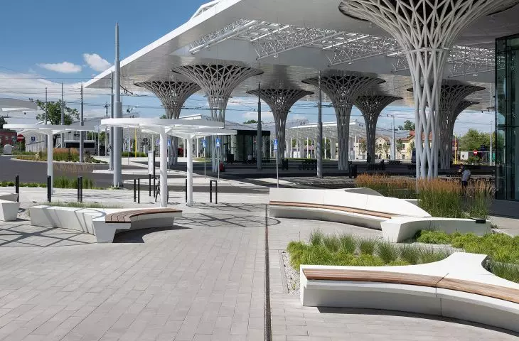 DWORZEC METROPOLITALNY | LUBLIN