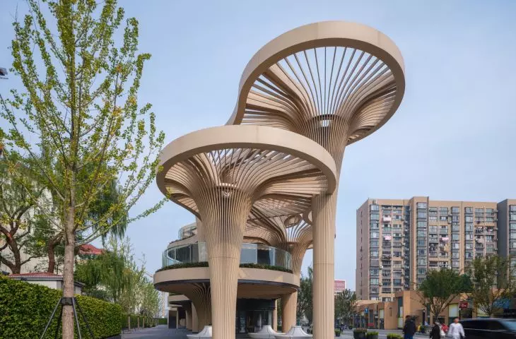 Solar Trees shopping center in Shanghai - the facility was built on land that until four decades ago was covered with dense forest