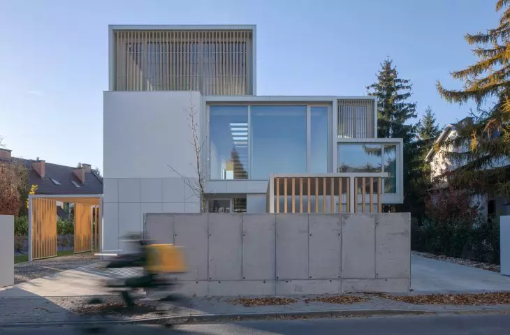 Braided House in Warsaw