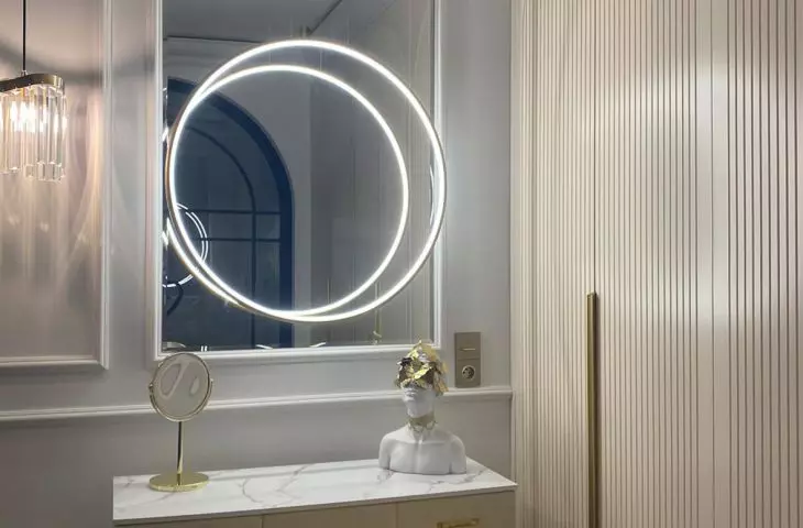 LED Moon
