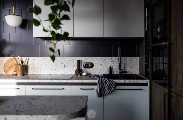 Kitchen in shades of green