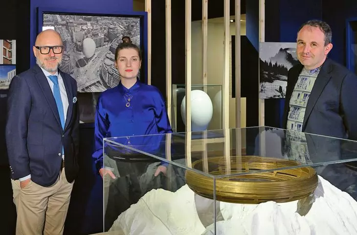 kuratorzy wystawy, od lewej: dr Łukasz Galusek, Natalia Żak, dr Michał Wiśniewski