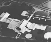 zwycięska praca konkursowa — Ośrodek Rekreacyjno-Sportowy na Cyplu Czerniakowskim w Warszawie,  proj.: Marek Budzyński, Adam Kowalewski, 1967
