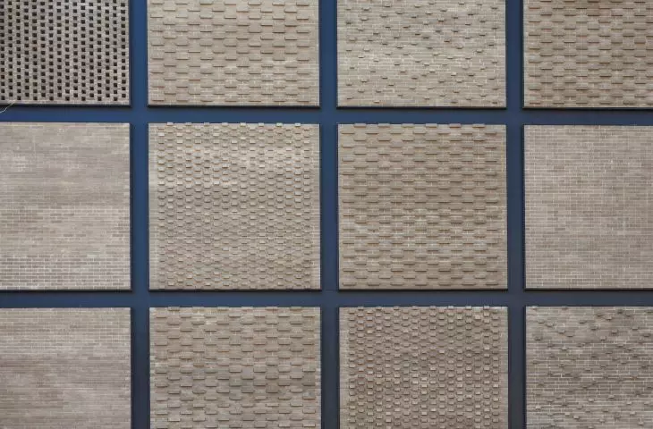 facade refers directly to chocolate cubes
