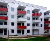 Production and installation of prefabricated balconies