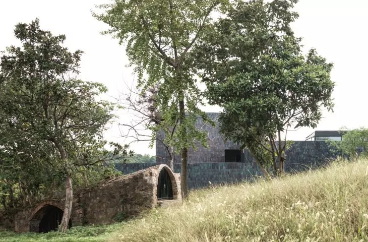 Zisha mineral springs museum in Huanglong valley (Dingshu, China)