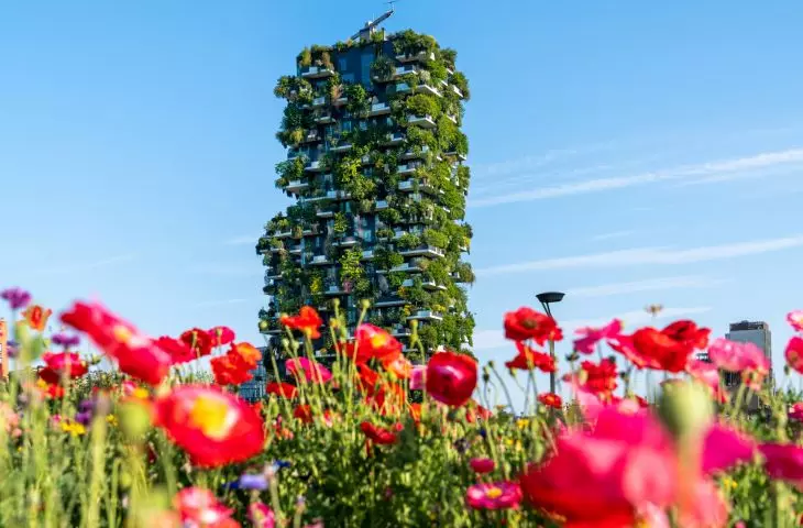Bosco Verticale (z włoskiego 'Pionowy las' lub 'Wertykalny las') w Mediolanie
