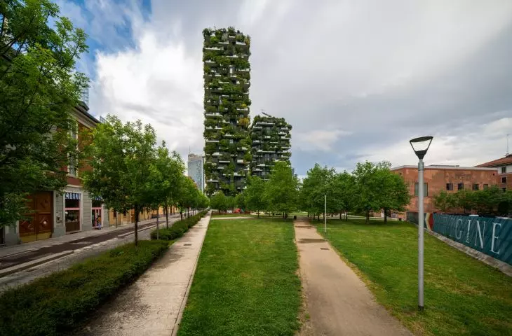 Bosco Verticale (z włoskiego 'Pionowy las' lub 'Wertykalny las') w Mediolanie