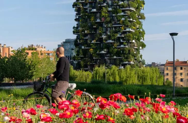 Bosco Verticale (z włoskiego 'Pionowy las' lub 'Wertykalny las') w Mediolanie