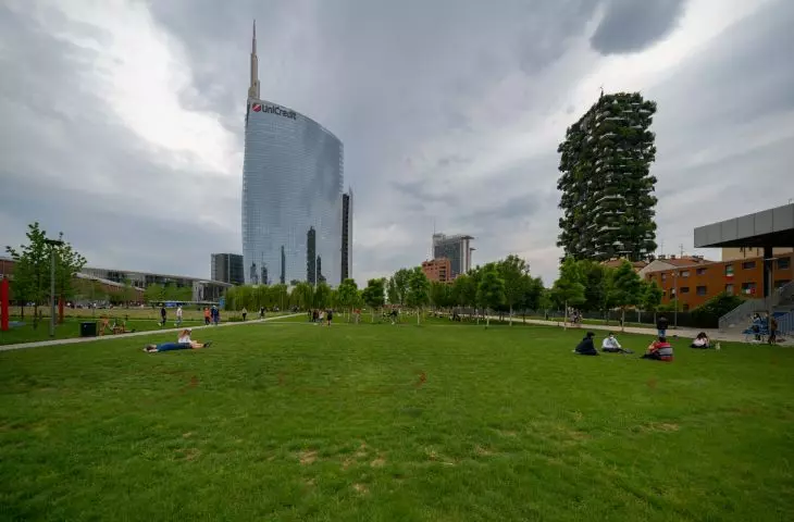 Bosco Verticale (z włoskiego 'Pionowy las' lub 'Wertykalny las') w Mediolanie