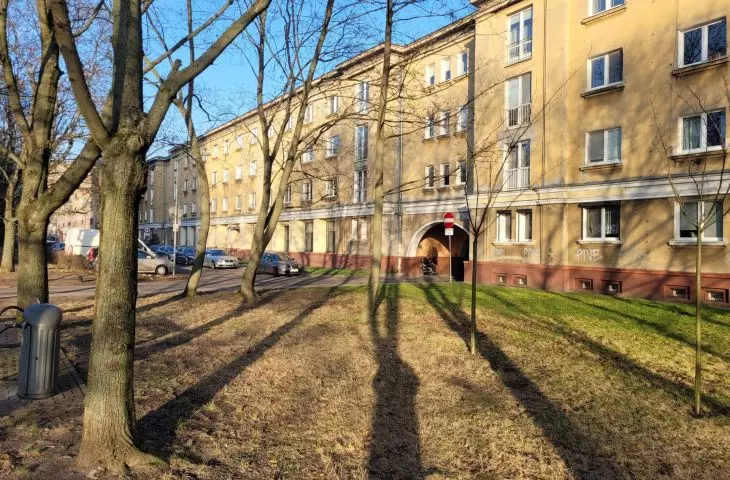 social realist buildings next to Galeria Dębiec