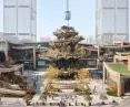 Centrum Kultury i Biznesu w Xi’an, Chiny — widok na Drzewo Xi’an, czyli konstrukcję roślinną pełniącą funkcję pionowego parku