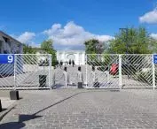 wejście na teren MTP i tzw. Zieloną Rzekę